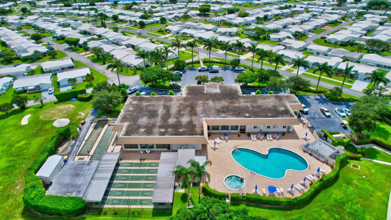 PALM BEACH LEISUREVILLE SEC 9 - Residential