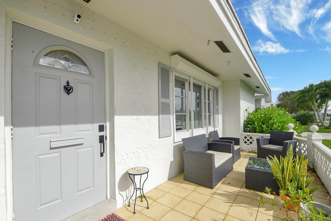 PALM BEACH LEISUREVILLE SEC 9 - Residential