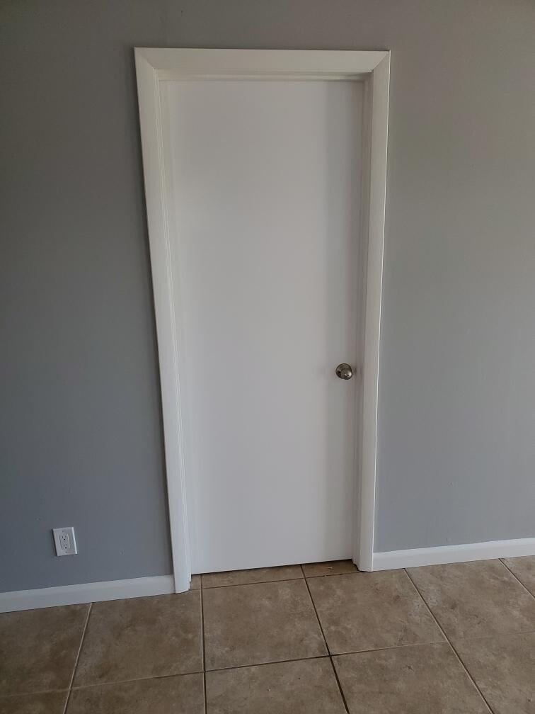 EASTRIDGE ESTATES - Residential Lease