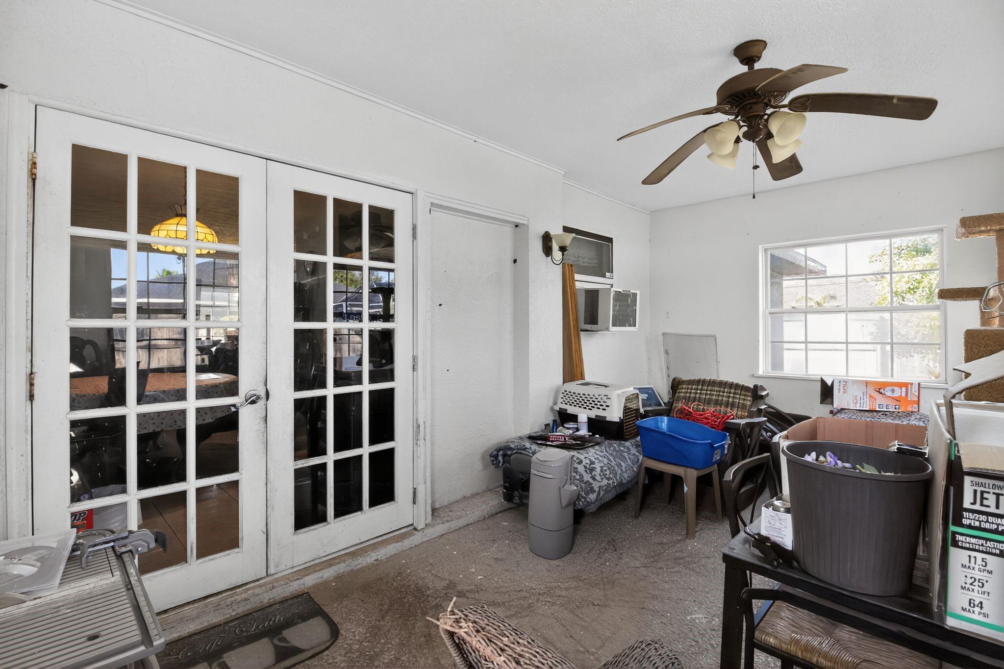 PORT ST LUCIE SECTION 15 - Residential