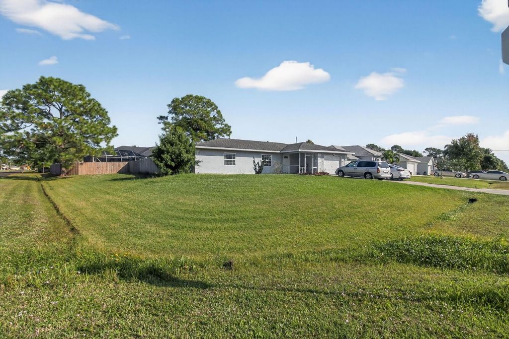 Photo of 1097 SW Majorca Avenue, Port Saint Lucie, FL 34953 (MLS # F10539985)