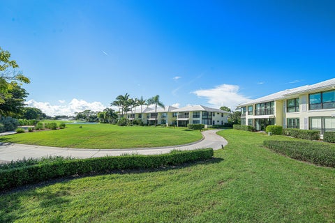 Tiny photo for 3717 Quail Ridge Drive N #Bobwhite B, Boynton Beach, FL 33436 (MLS # B26090697)