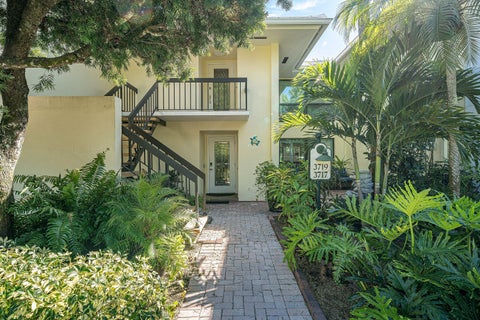 Tiny photo for 3717 Quail Ridge Drive N #Bobwhite B, Boynton Beach, FL 33436 (MLS # B26090697)