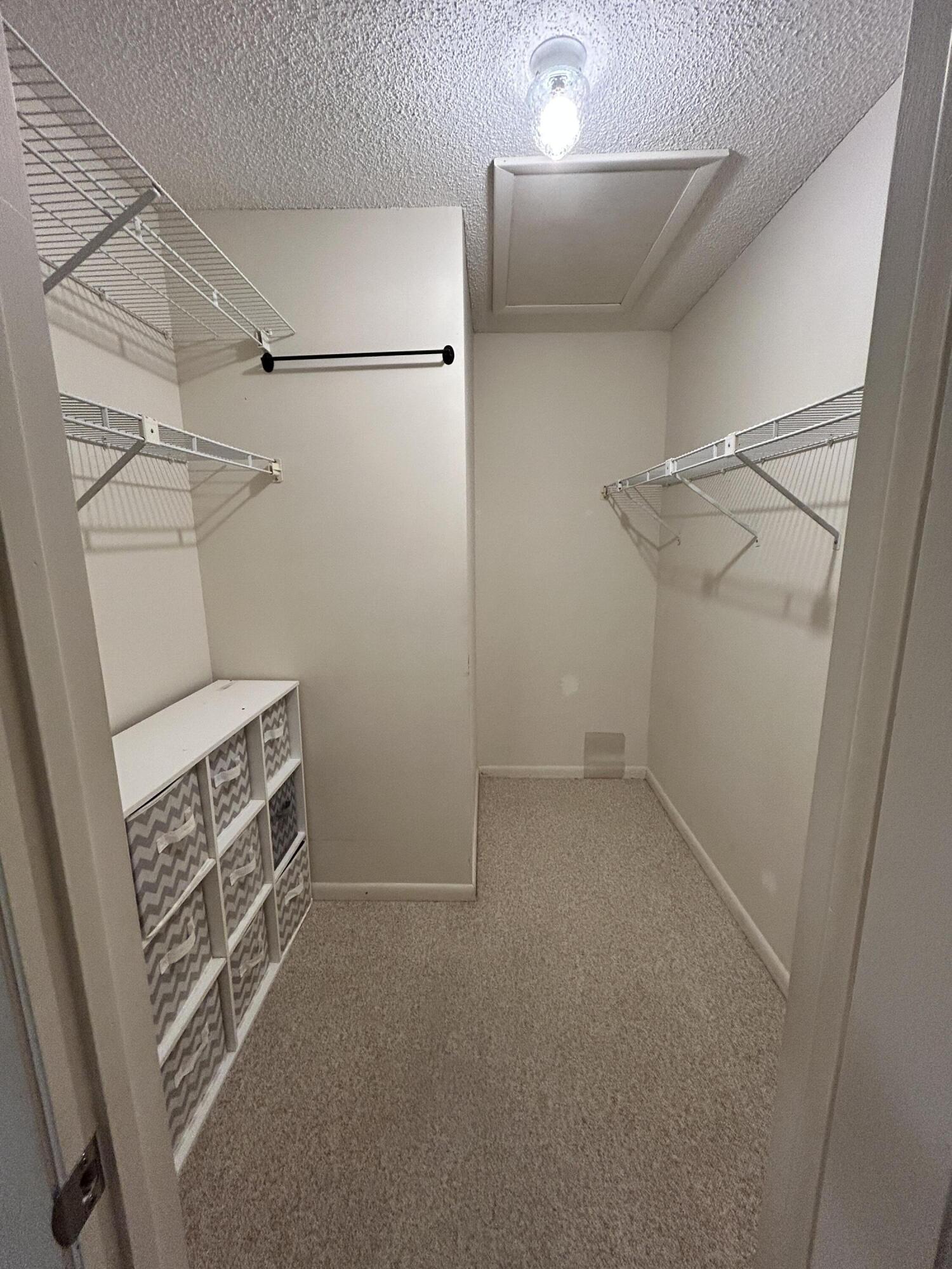 TWIN LAKES SOUTH & TOWN VILLAS CONDO - Residential