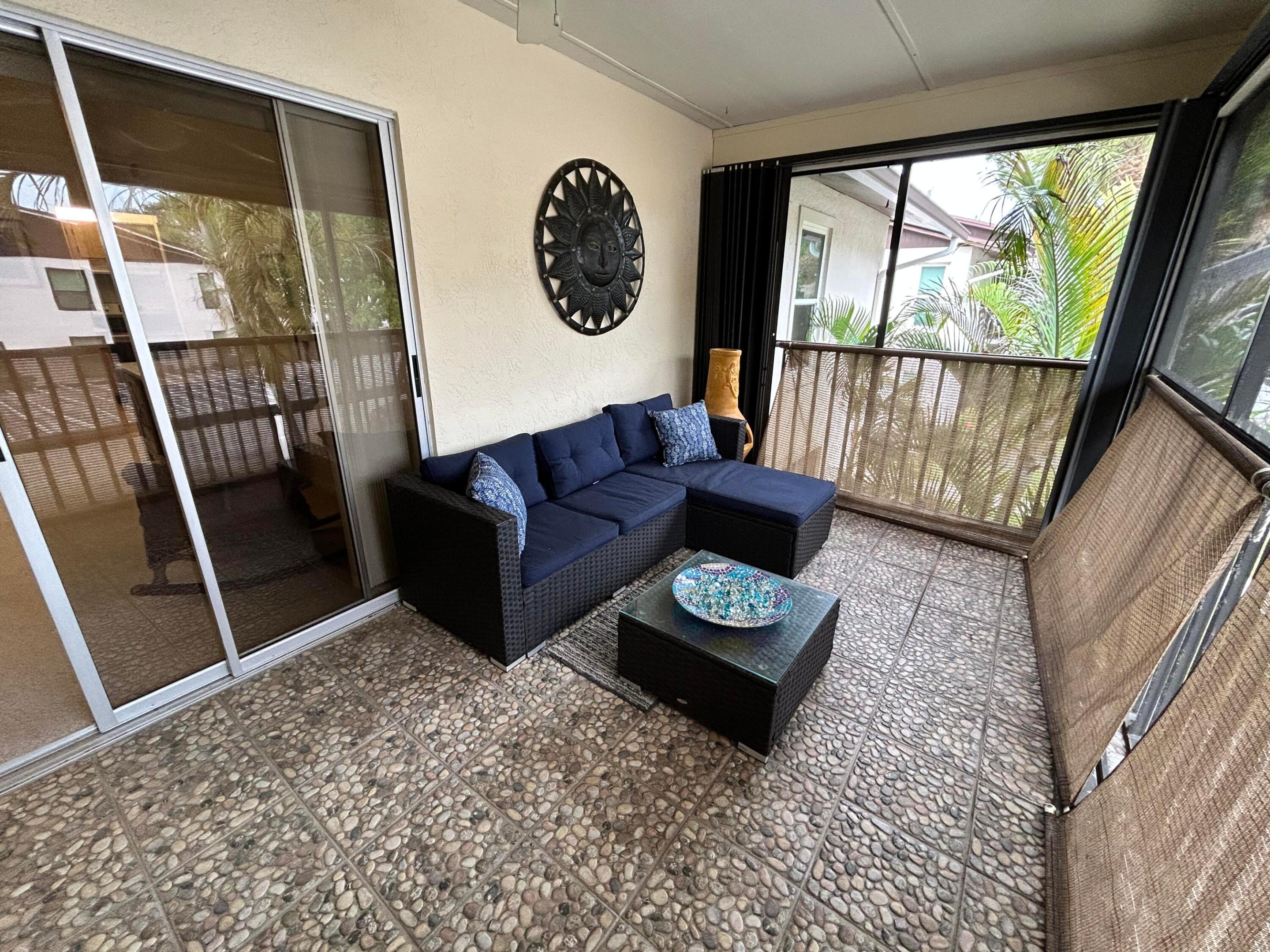 TWIN LAKES SOUTH & TOWN VILLAS CONDO - Residential