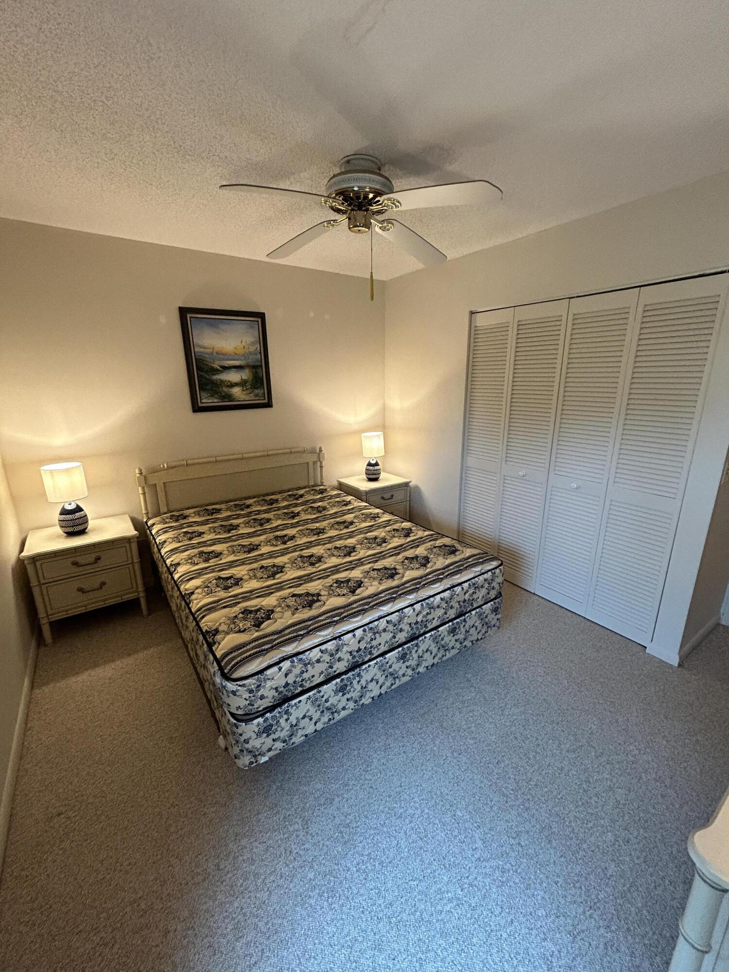 TWIN LAKES SOUTH & TOWN VILLAS CONDO - Residential