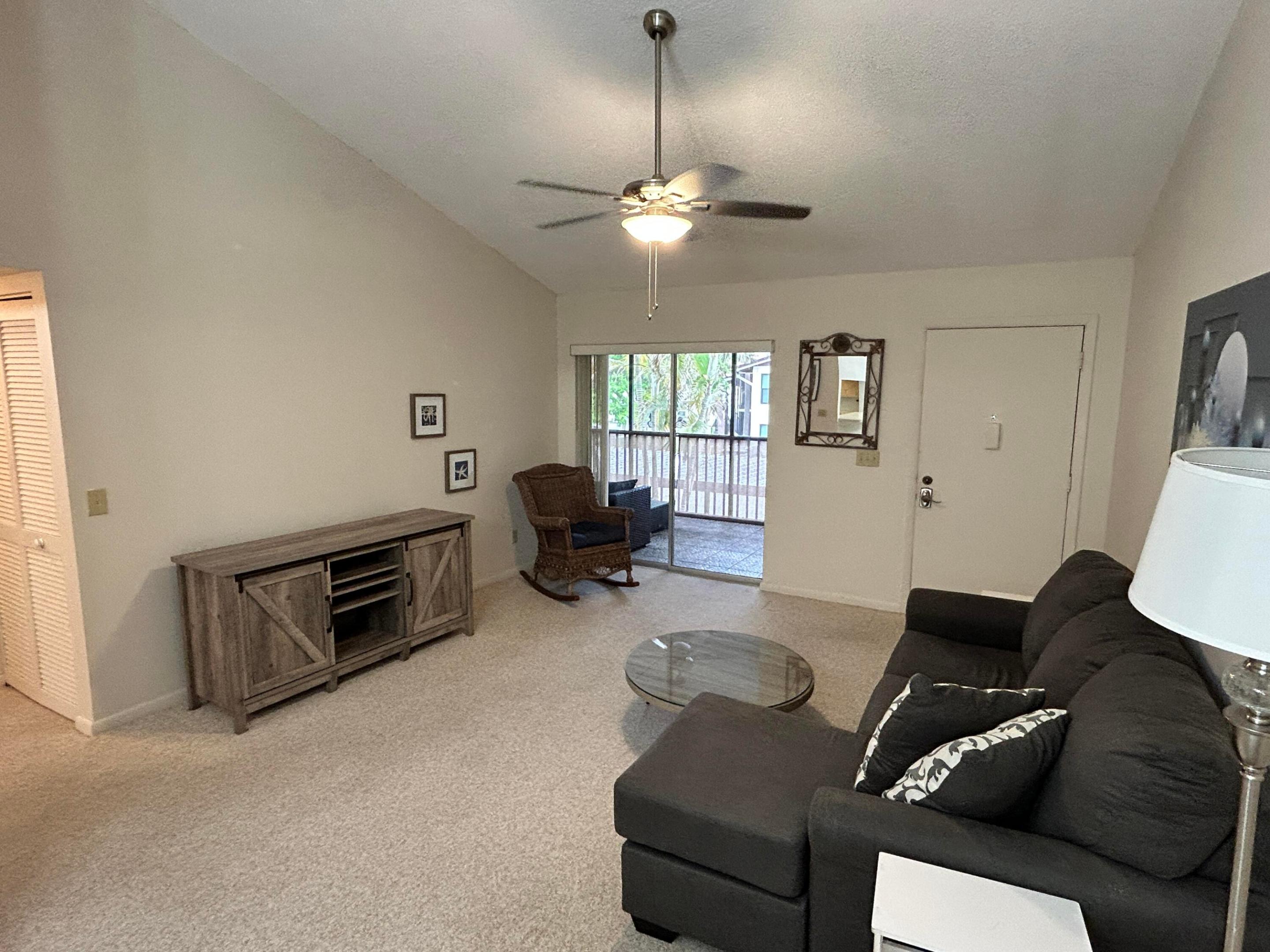 TWIN LAKES SOUTH & TOWN VILLAS CONDO - Residential