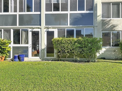 Tiny photo for 5935 Del Lago Circle #108, Sunrise, FL 33313 (MLS # F10554810)