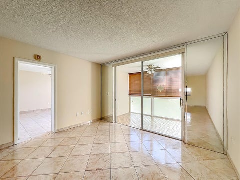 Tiny photo for 5935 Del Lago Circle #108, Sunrise, FL 33313 (MLS # F10554810)