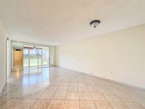 Tiny photo for 5935 Del Lago Circle #108, Sunrise, FL 33313 (MLS # F10554810)