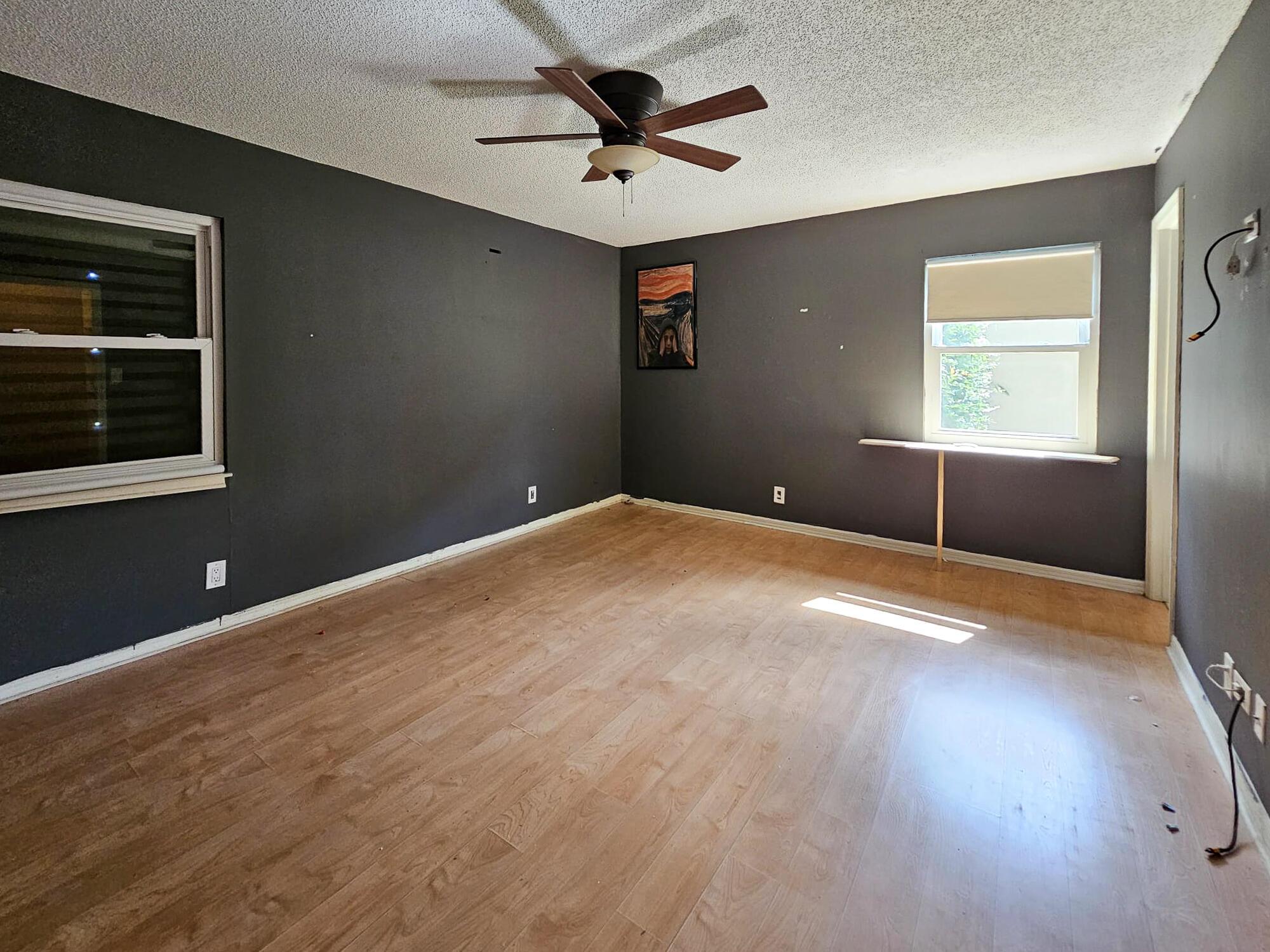 PORT ST LUCIE SECTION 13 - Residential