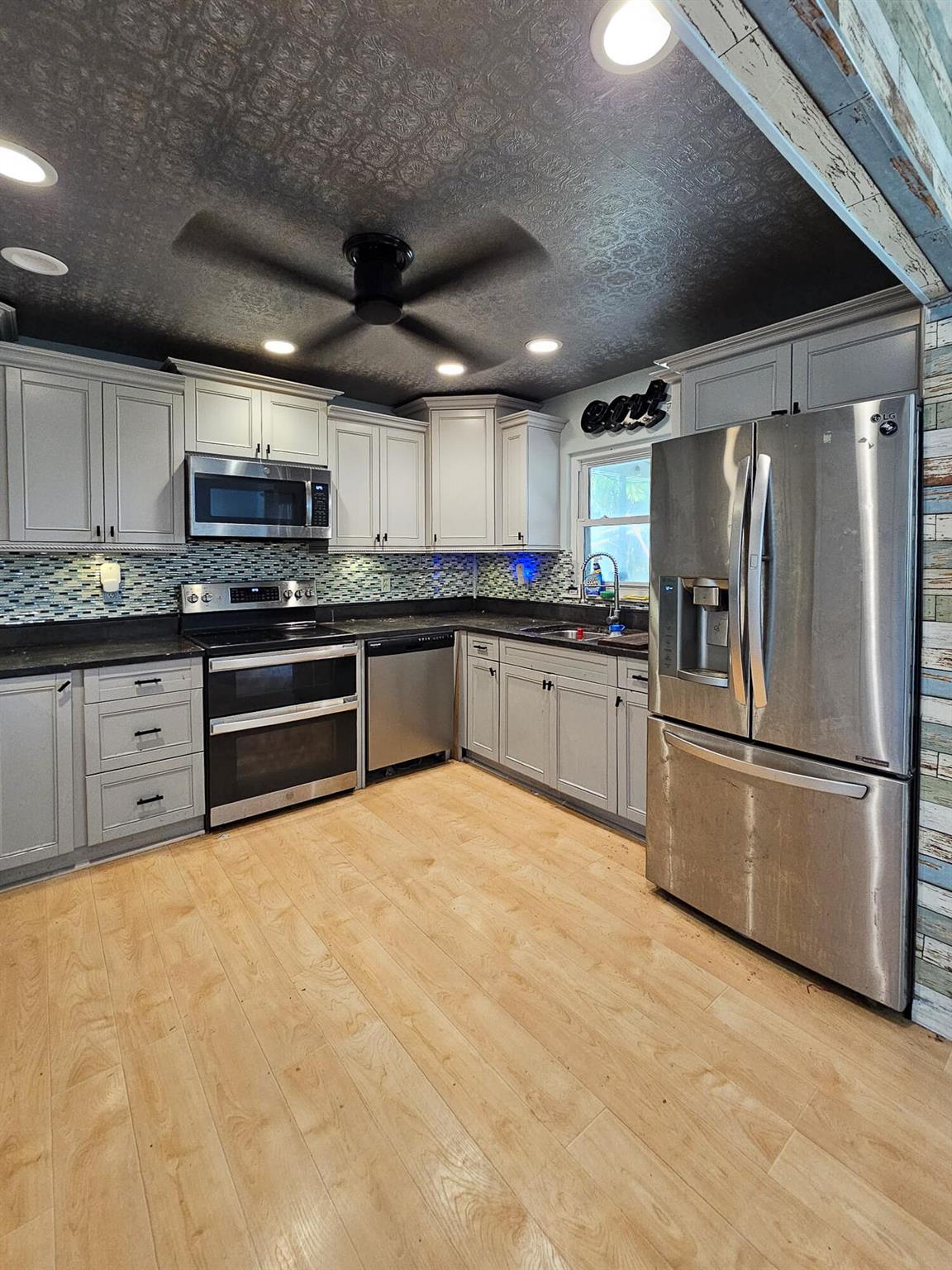 PORT ST LUCIE SECTION 13 - Residential