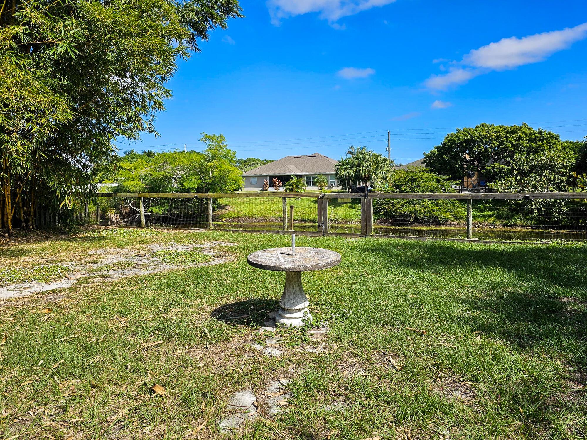 PORT ST LUCIE SECTION 13 - Residential