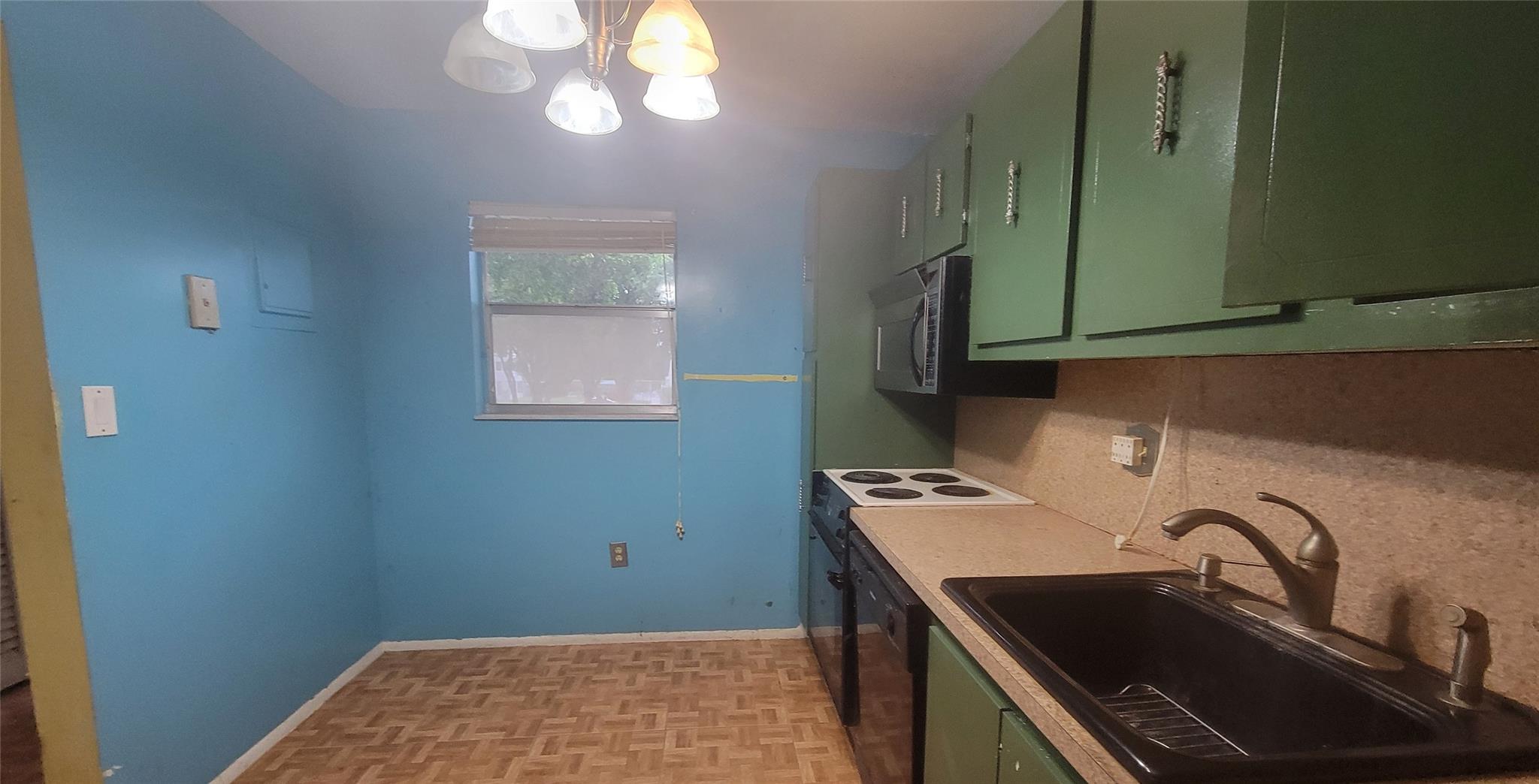 8321 Sands Point Blvd 209