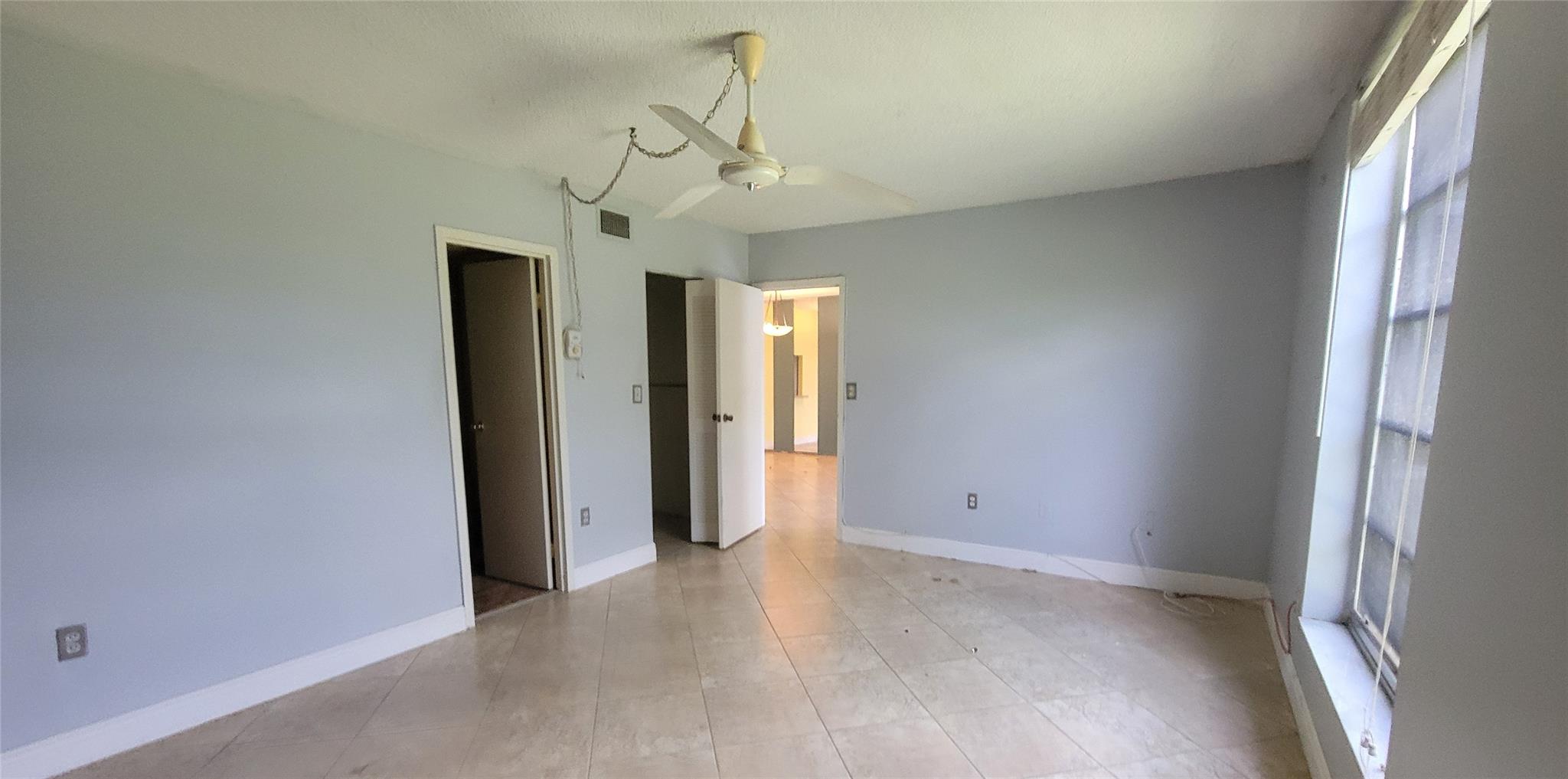 SANDS POINT - Residential