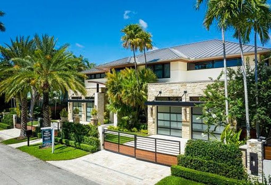 BETTER THAN NEW CONSTRUCTION. WARM MODERN DESIGN, GOURMET KITCHEN OPENS TO COVERED & SCREENED PORCH, GAS FIREPIT & SUMMER KITCHEN. MASTER SUITE, SEPARATE HIS/HER BATHS & HUGE CLOSET. STEAM SHOWER, ELEVATOR, POWER STATION IN GARAGE, 100' DEEP DRAFT WATERFRONT WITH QUICK OCEAN ACCESS. 100 AMP POWER, QUICK OCEAN ACCESS. IN-LAW SUITE, OFFICE, CONTROL4 HOME AUTOMATION, 16 CAMERAS, 4 CAR GARAGE, FENCED AND GATED. BAR-WINE AREA, FIREPLACE, TRAY CEILINGS & SOFFITS. WALK 2 BEACH AND LAS OLAS SHOPS. ONE OF LAS OLAS’S BEST STREETS.