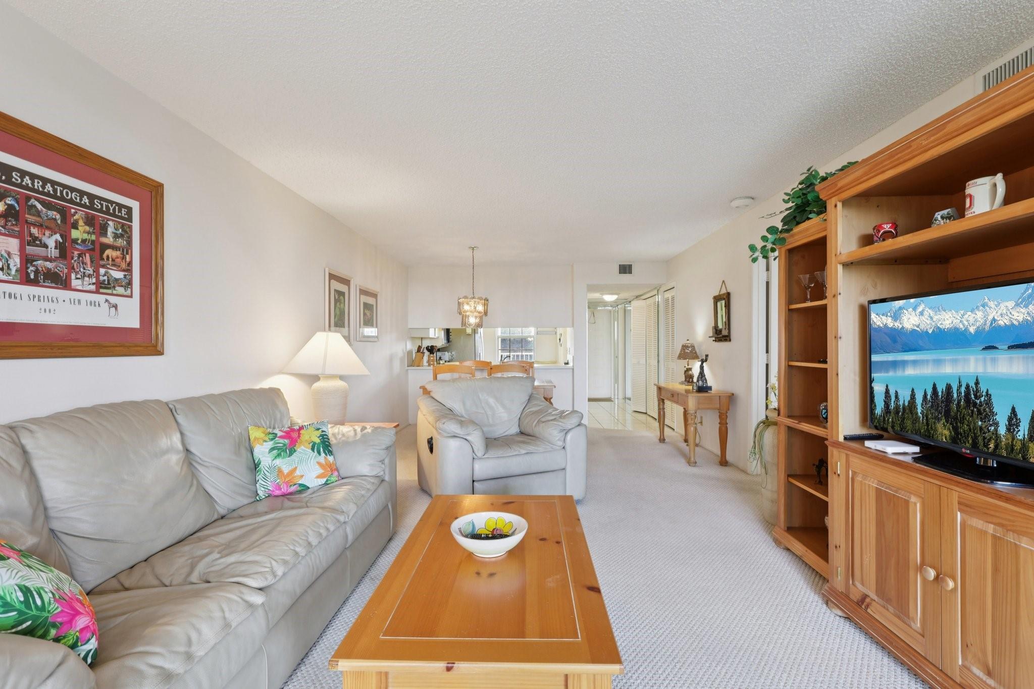 Palm-Aire Country Club - Residential