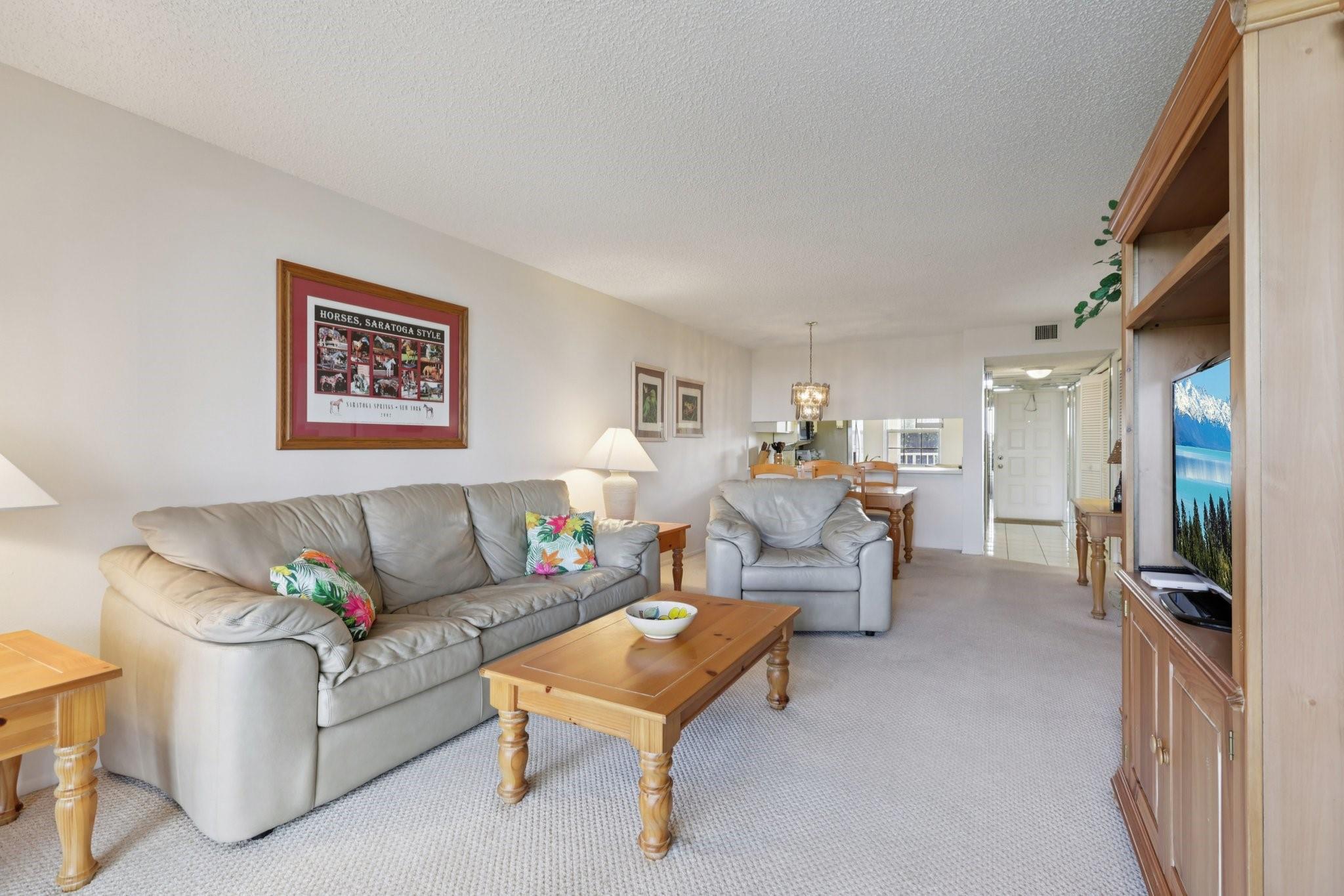 Palm-Aire Country Club - Residential