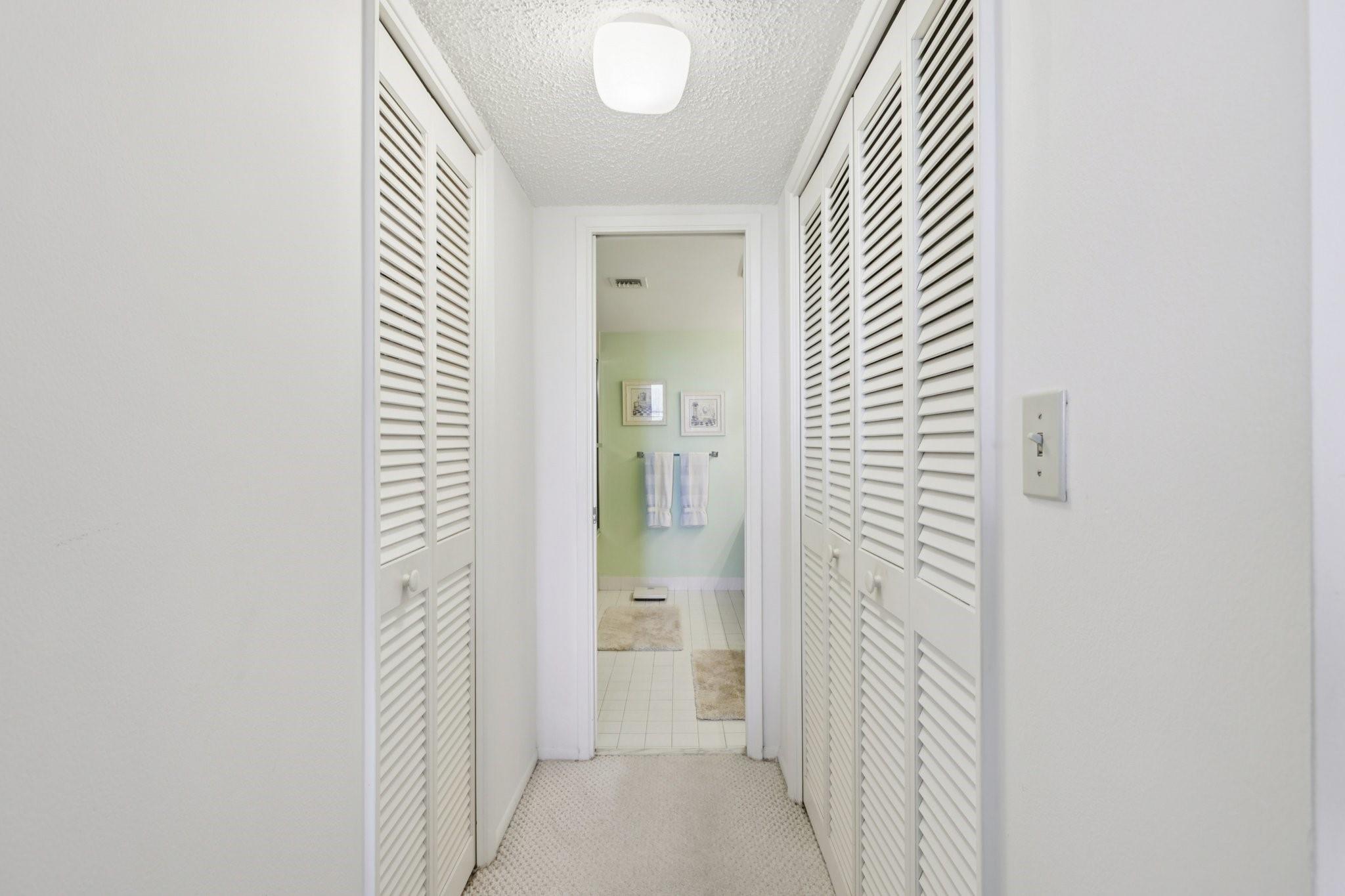 Palm-Aire Country Club - Residential