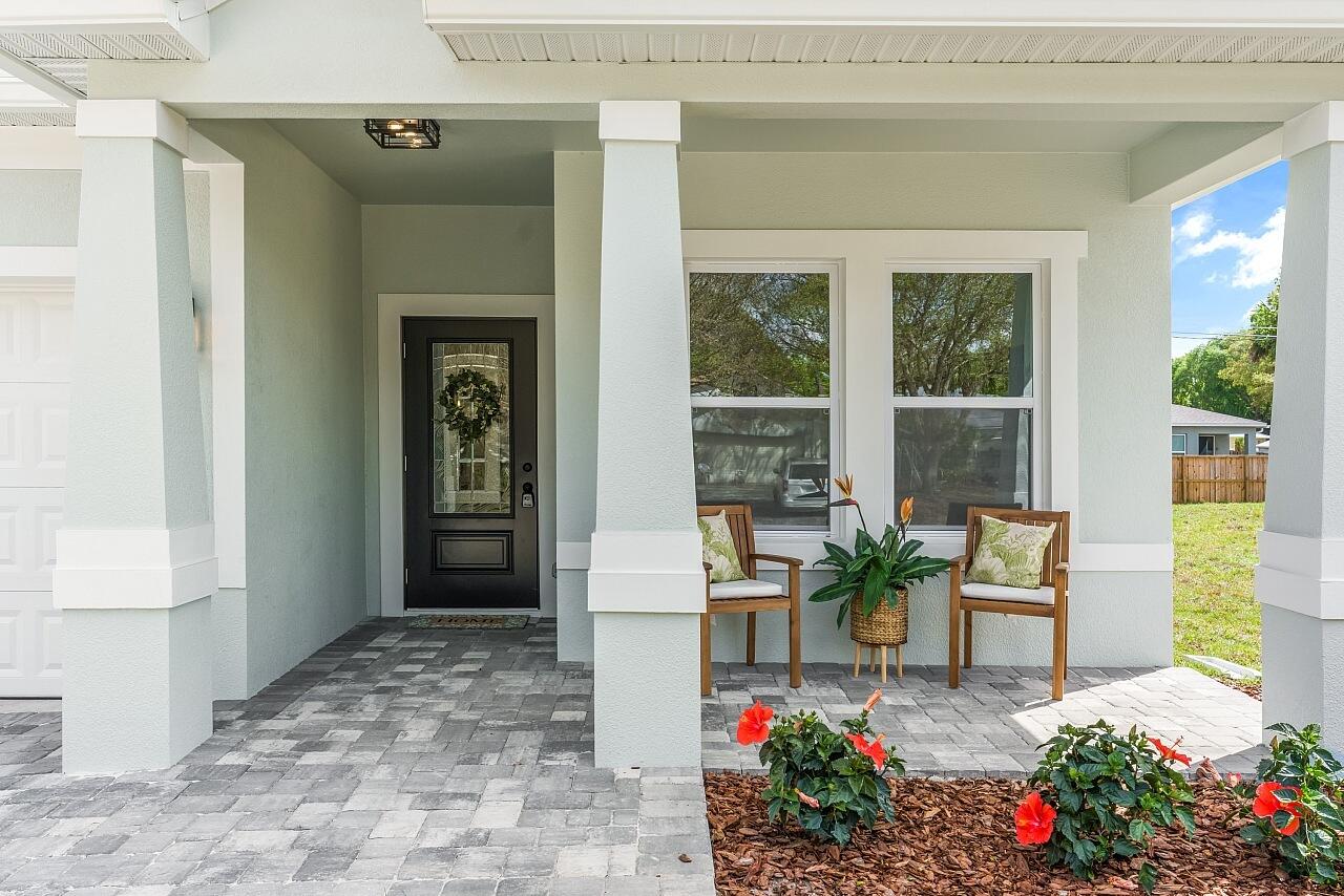 VERO LAKE ESTATES UNIT I - Residential