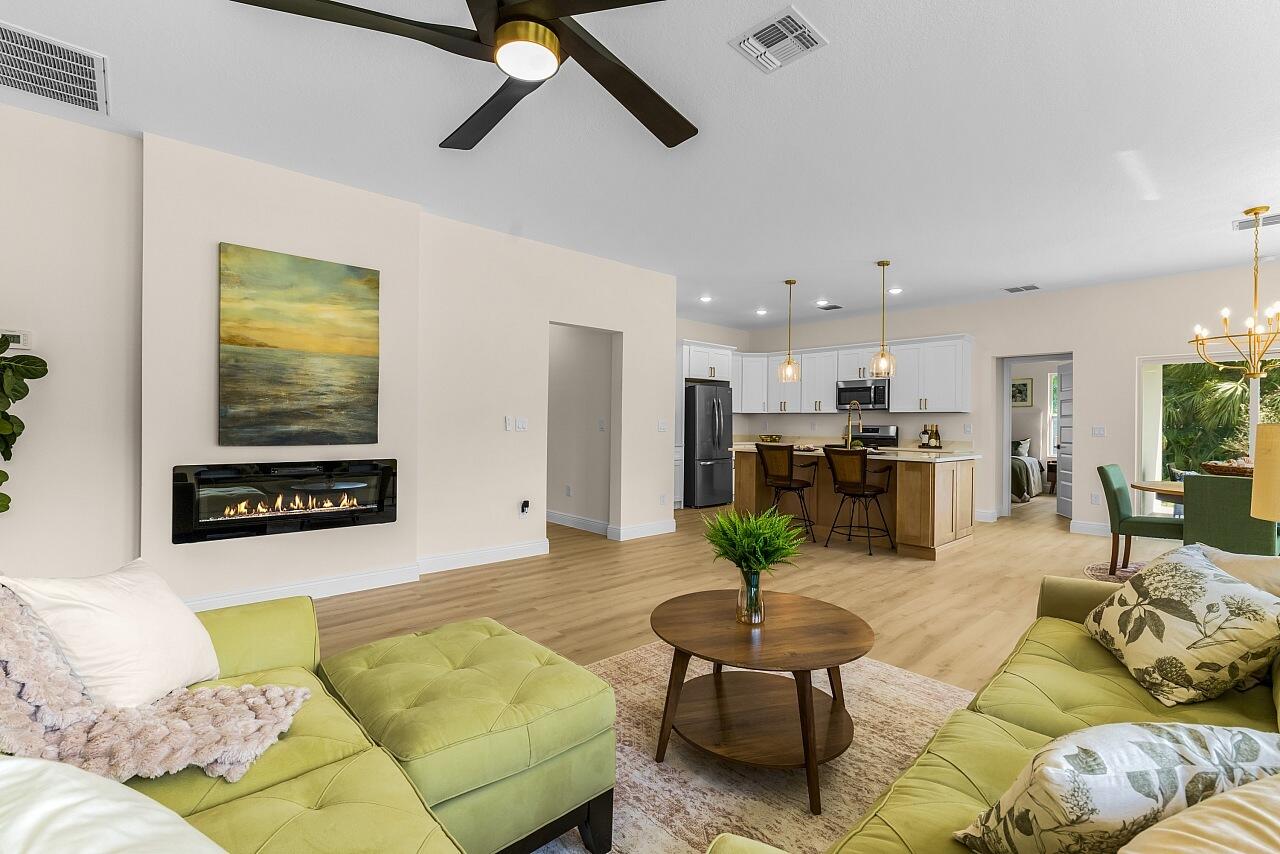 VERO LAKE ESTATES UNIT I - Residential