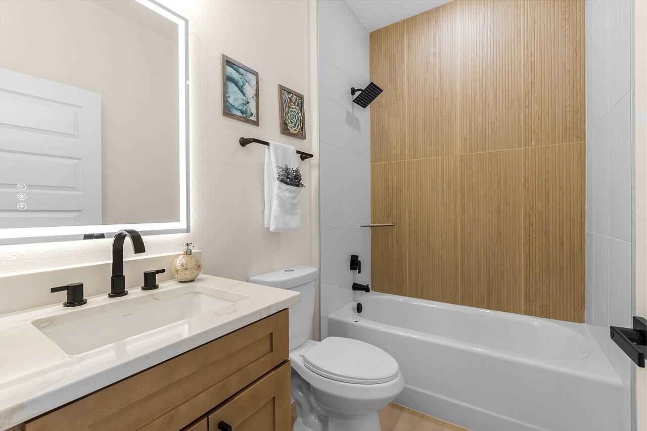 VERO LAKE ESTATES UNIT I - Residential