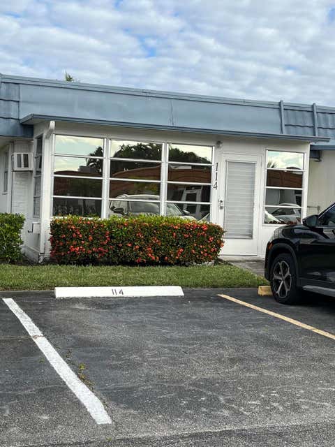 Tiny photo for 114 Waterford E Cir #114, Delray Beach, FL 33446 (MLS # B26022246)
