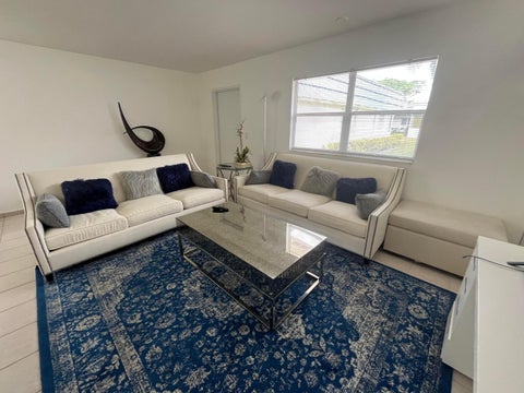 Tiny photo for 114 Waterford E Cir #114, Delray Beach, FL 33446 (MLS # B26022246)