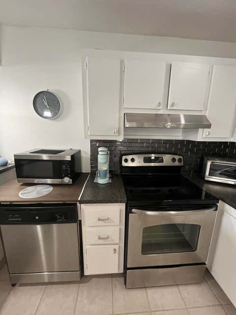 Tiny photo for 114 Waterford E Cir #114, Delray Beach, FL 33446 (MLS # B26022246)