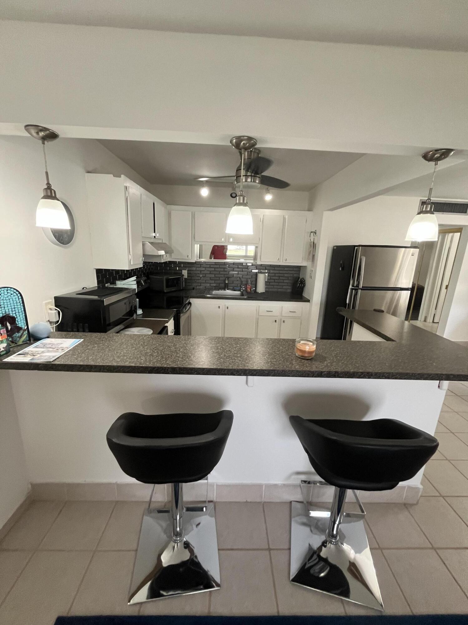 KINGS POINT - Residential