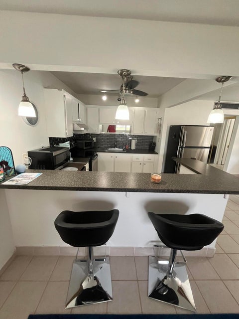 Tiny photo for 114 Waterford E Cir #114, Delray Beach, FL 33446 (MLS # B26022246)