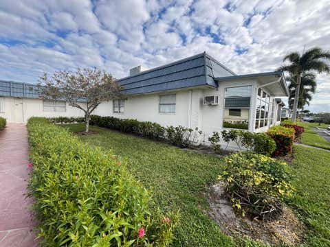 Tiny photo for 114 Waterford E Cir #114, Delray Beach, FL 33446 (MLS # B26022246)
