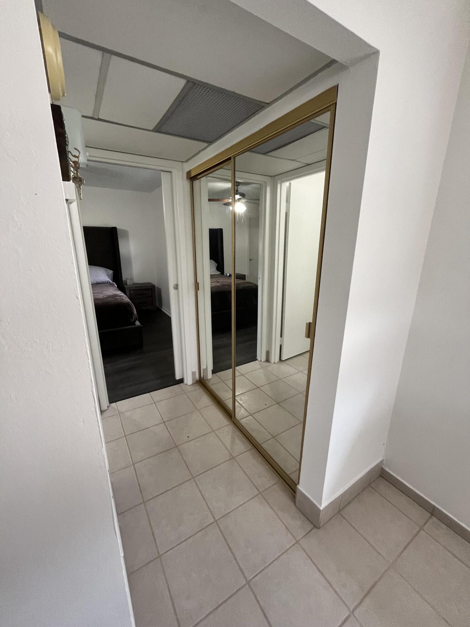 KINGS POINT - Residential