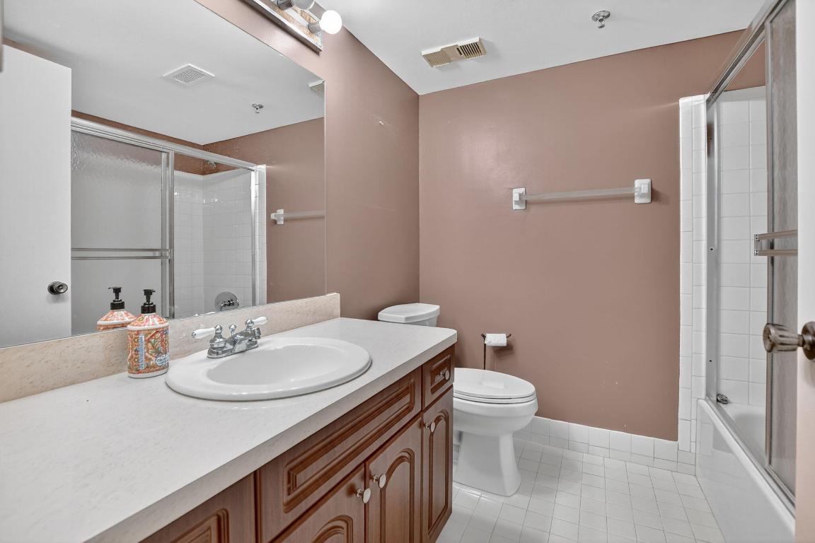 PATIOS OF BOCA BARWOOD - Residential