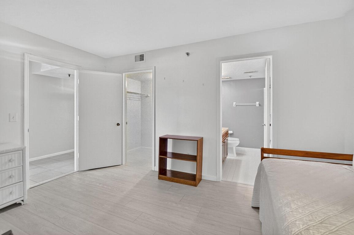 PATIOS OF BOCA BARWOOD - Residential