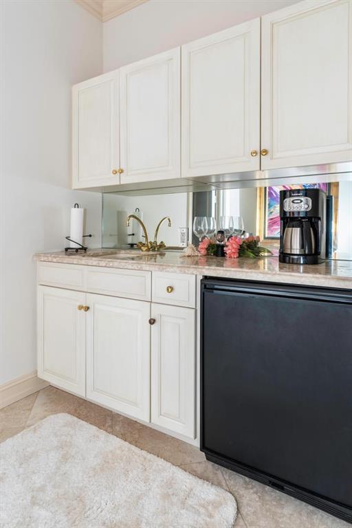 Gould Island 15-62 B - Residential