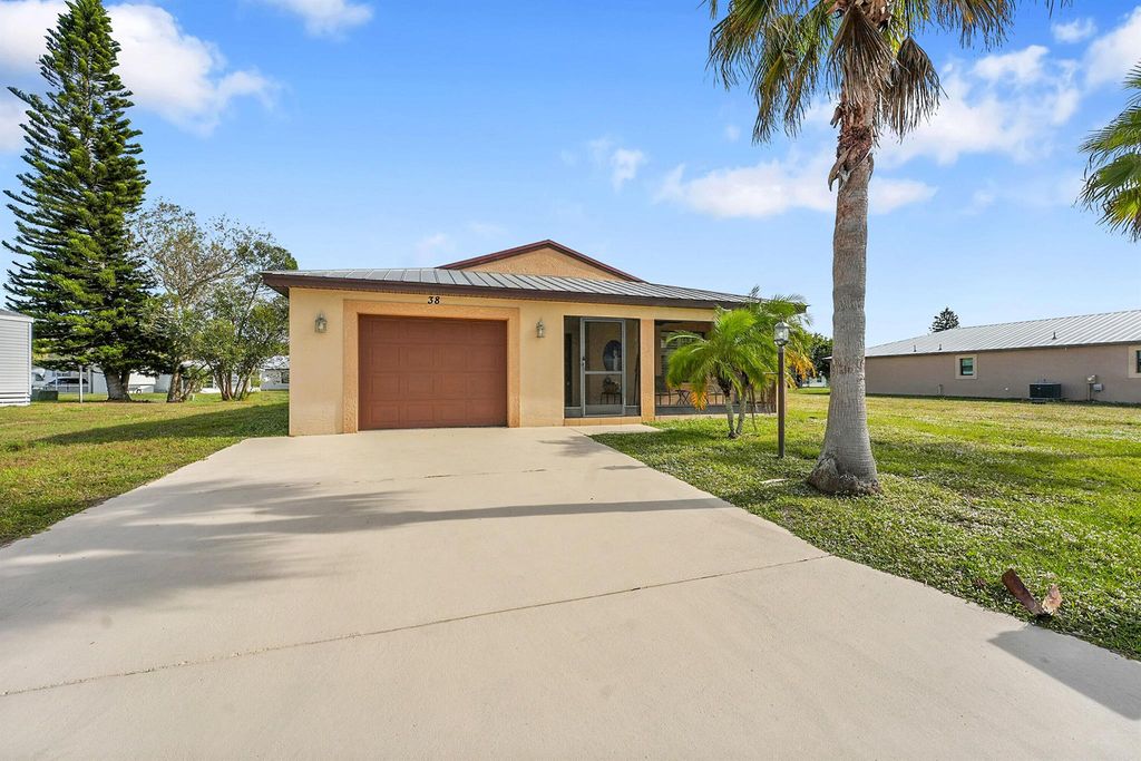 Photo of 38 Alta Loma, Port Saint Lucie, FL 34952 (MLS # R11147362)