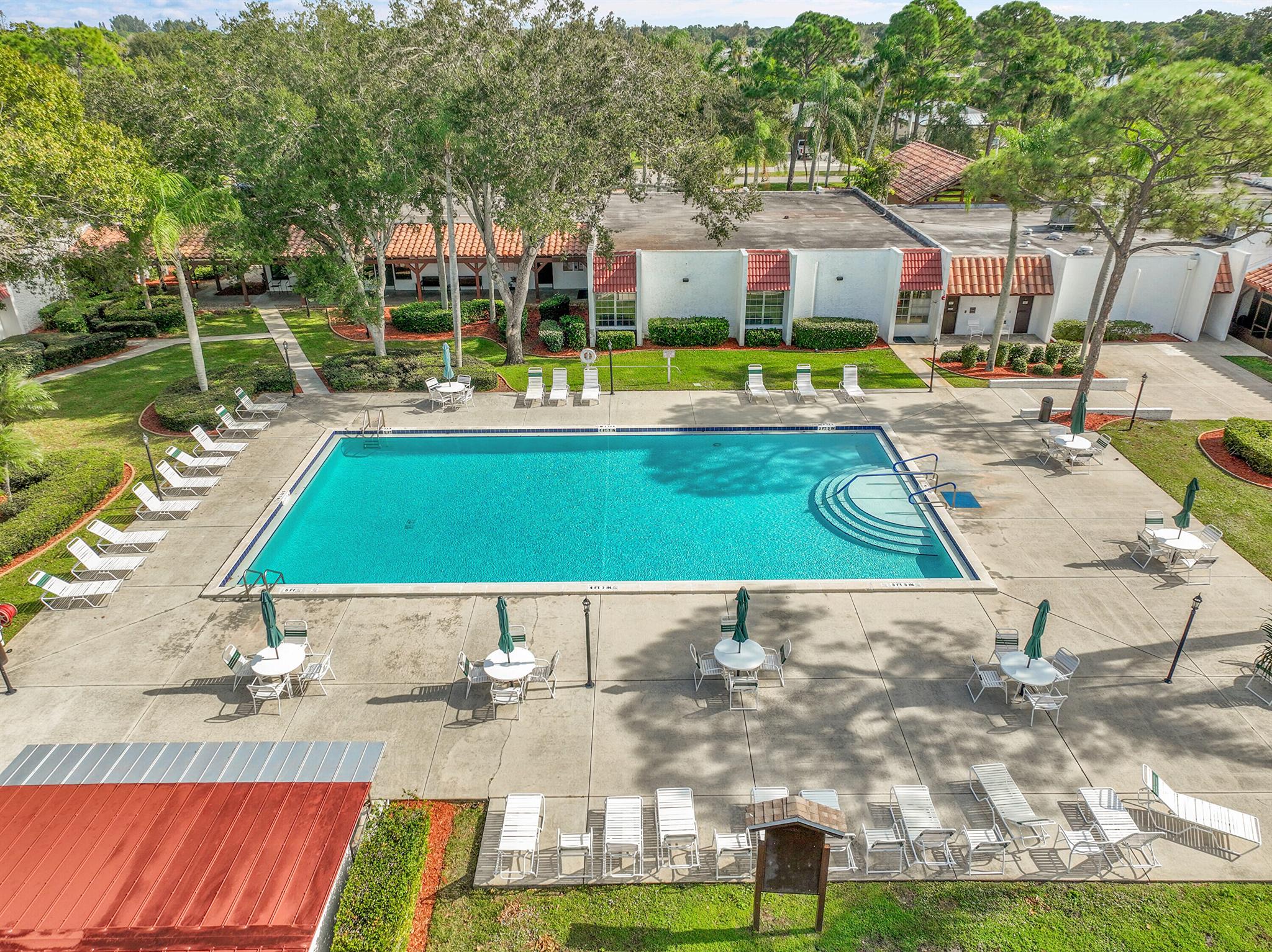 SPANISH LAKES ONE LEASEHO - Residential