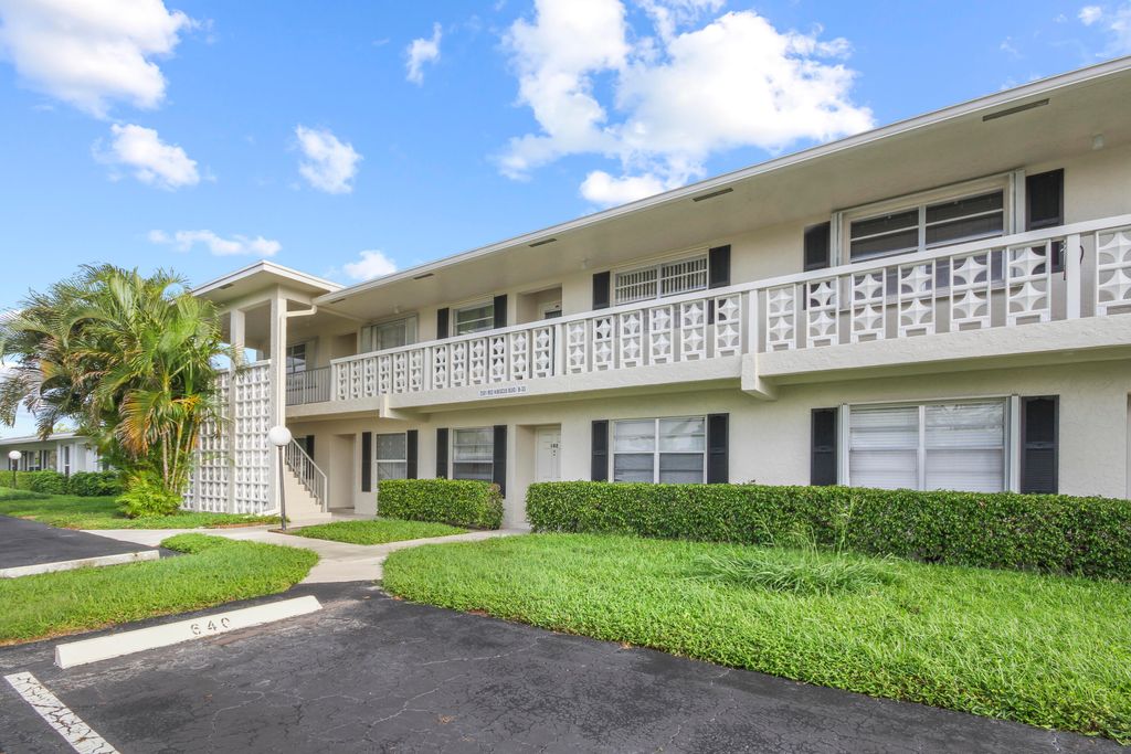 Photo of 2501 Red Hibiscus Boulevard #201, Delray Beach, FL 33445 (MLS # B26014164)