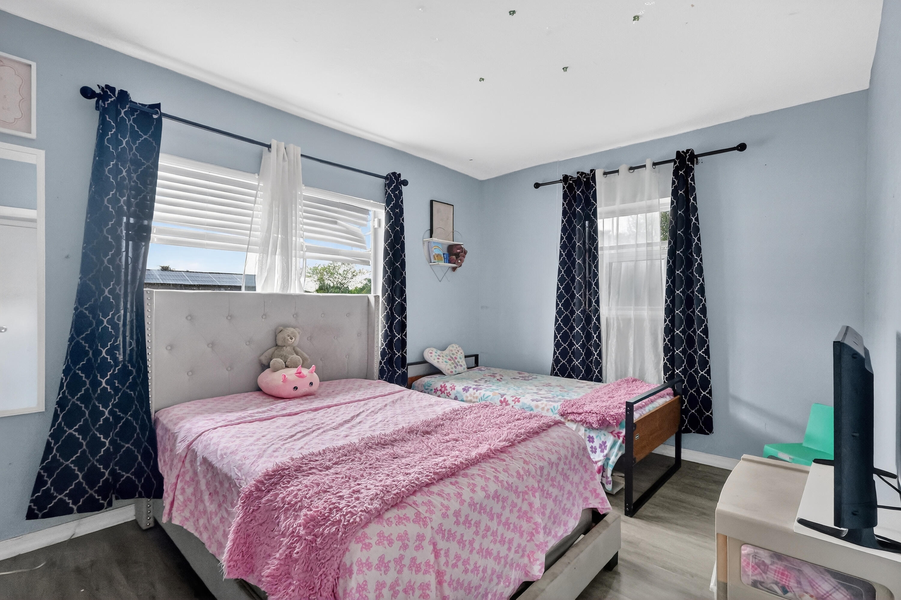 RIVER PARK UNIT 2 - Residential