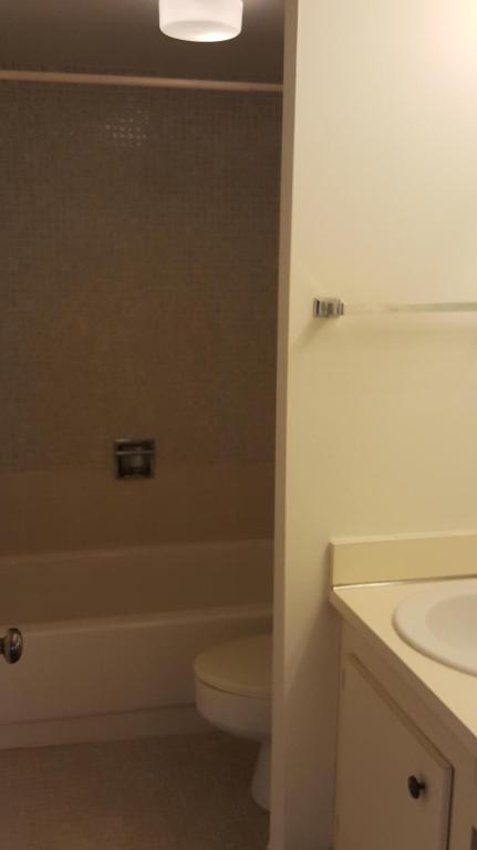 PALM BEACH HOUSE CONDO - Residential Lease