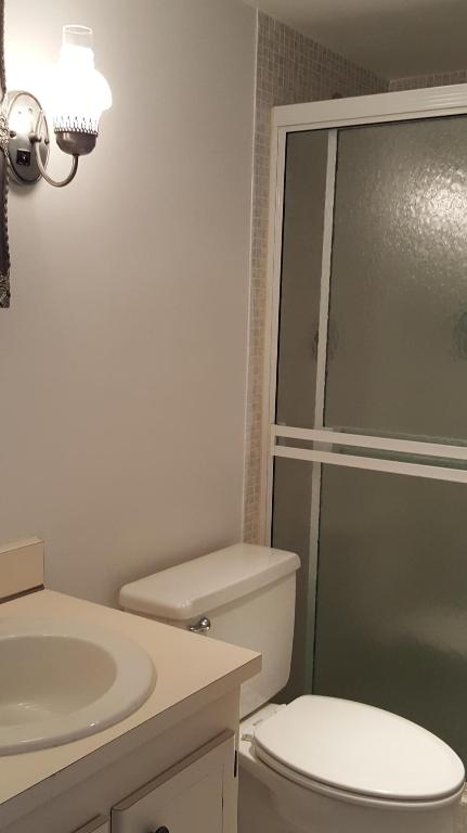 PALM BEACH HOUSE CONDO - Residential Lease