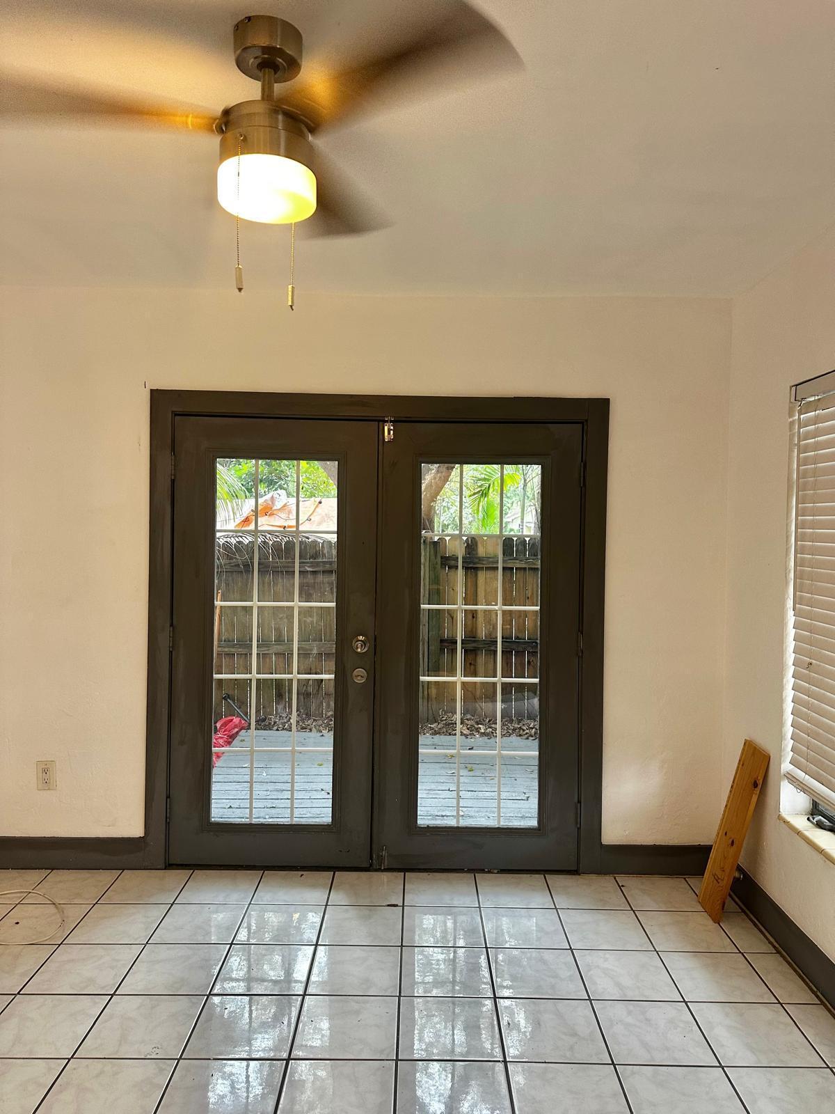 HIBISCUS GARDENS - Residential Lease