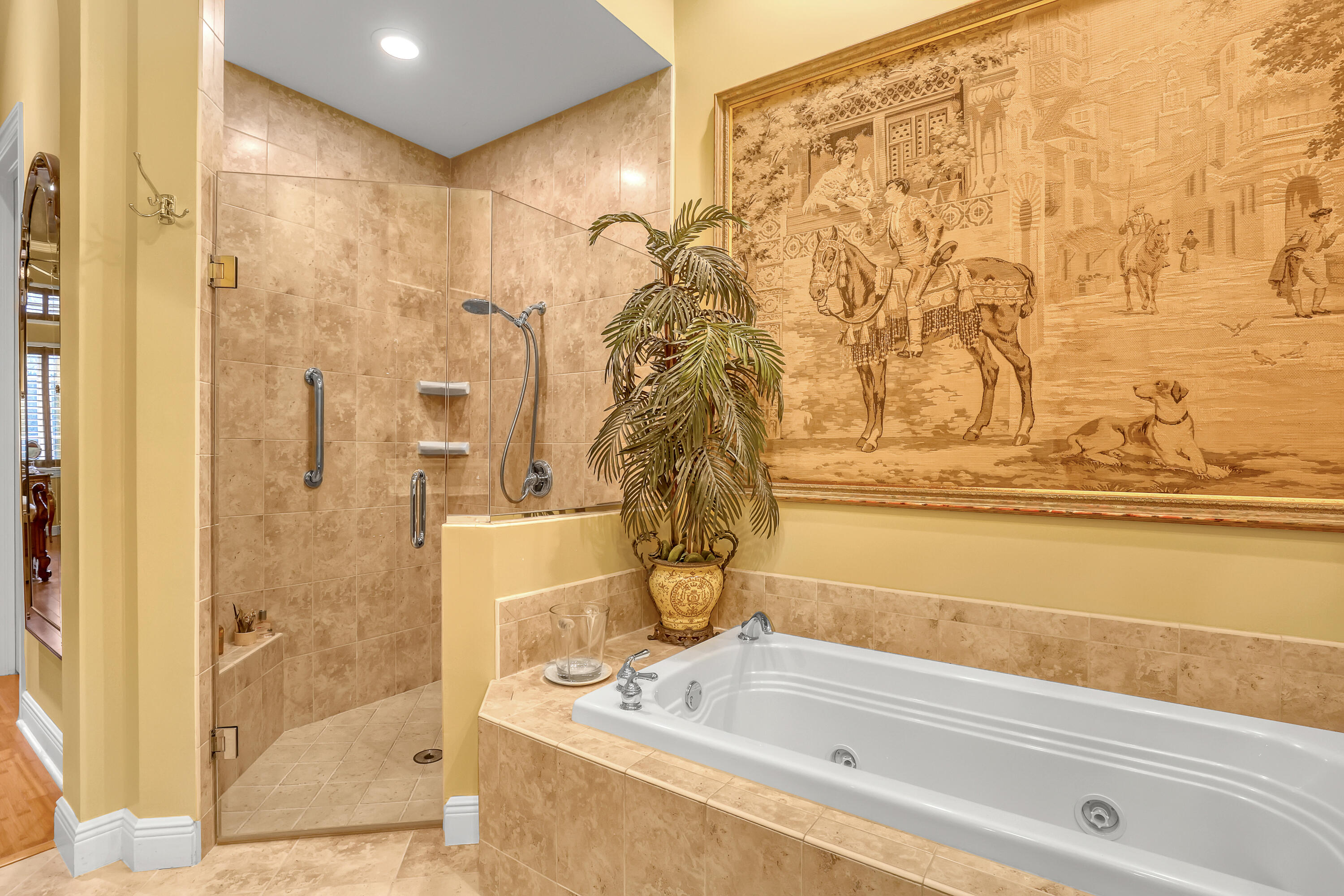 RENAISSANCE PLACE CONDO - Residential