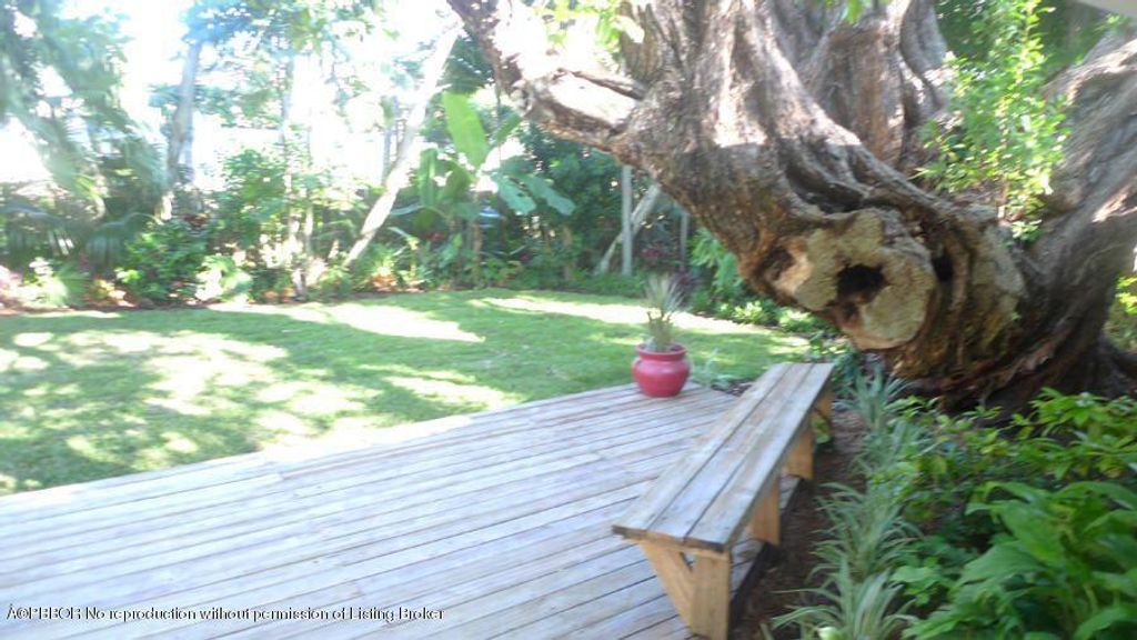 Photo of 1161 N Ocean Way, Palm Beach, FL 33480 (MLS # R10950661)