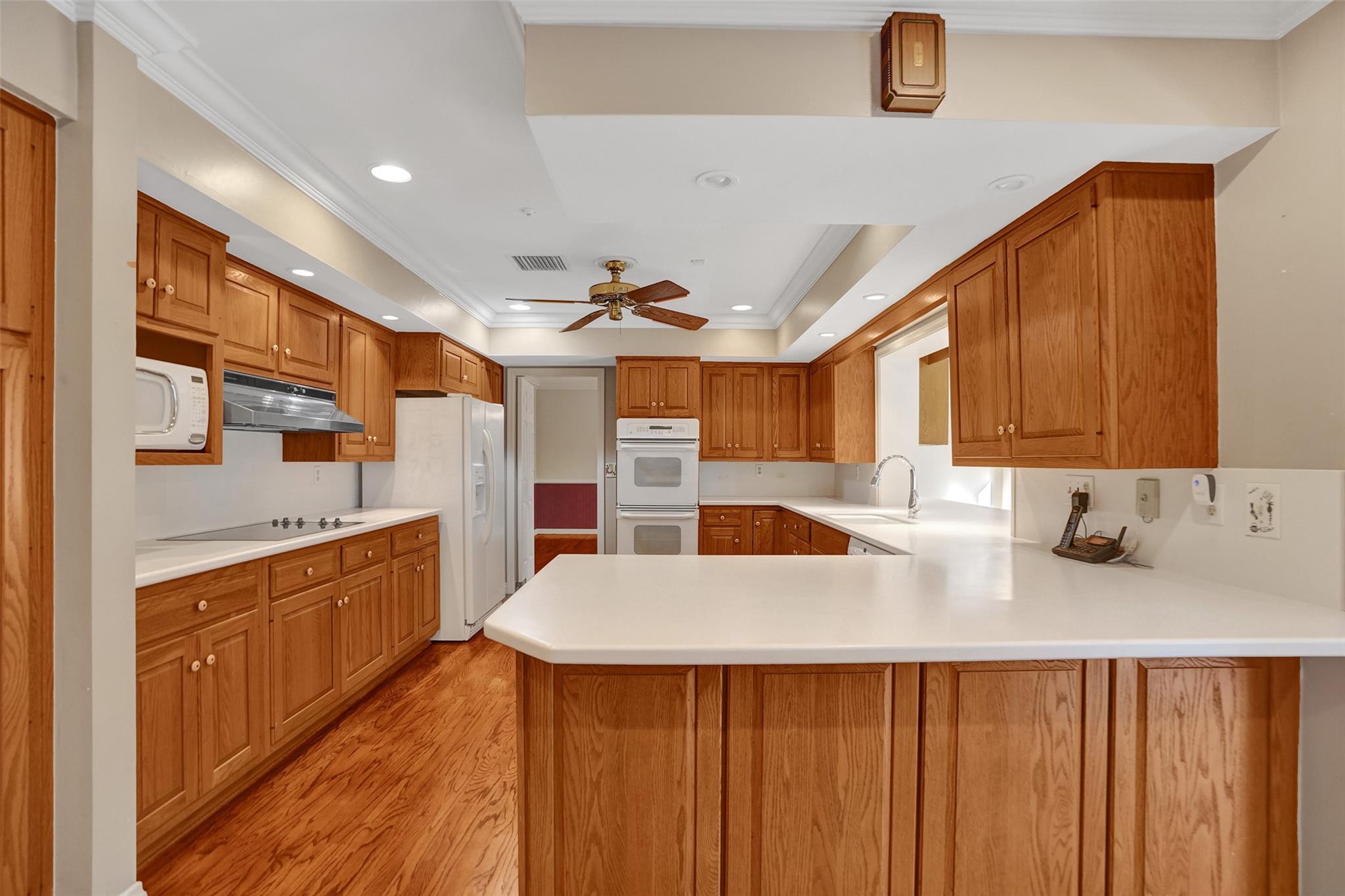 CORAL RIDGE COUNTRY CLUB - Residential