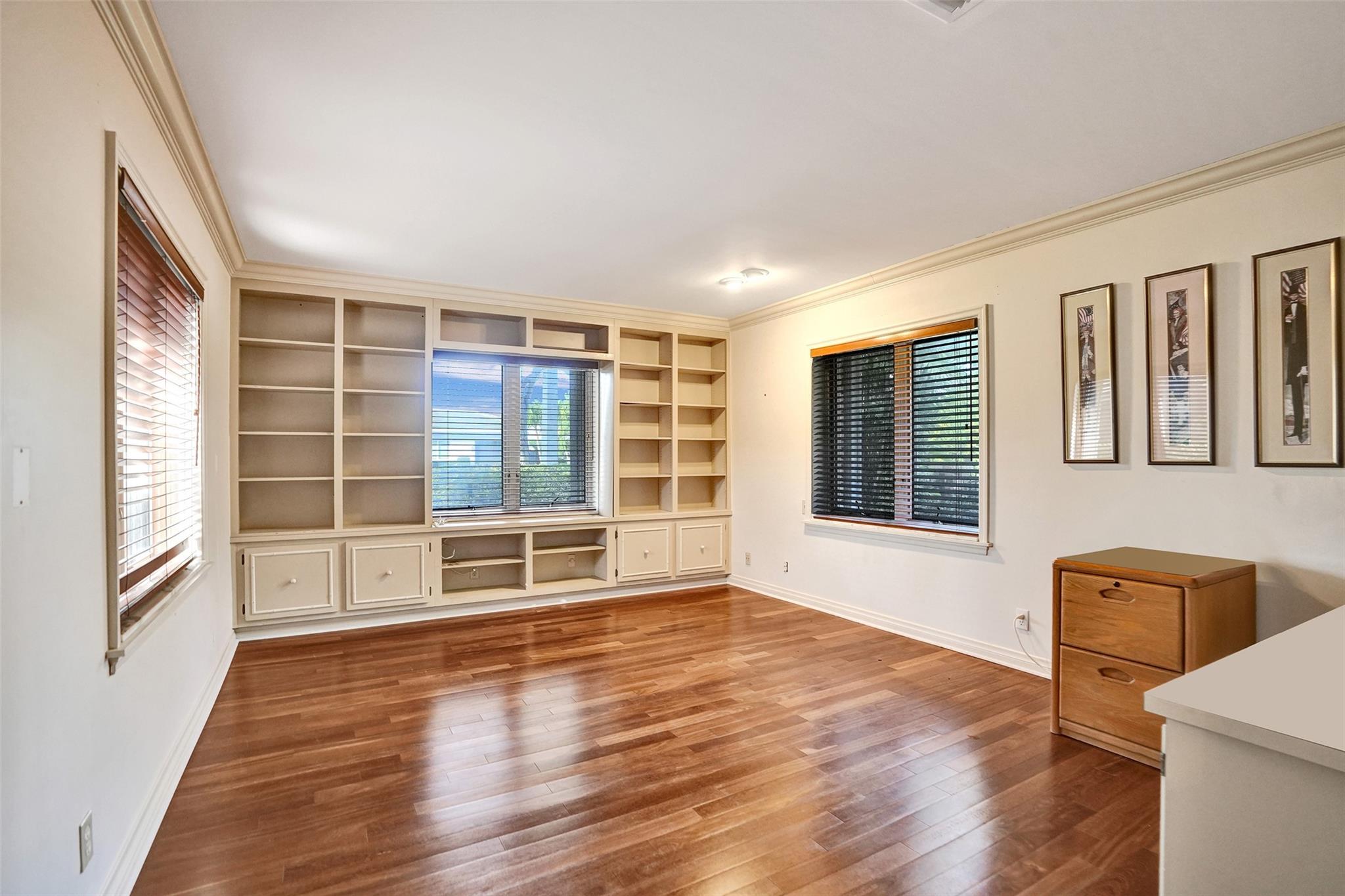 CORAL RIDGE COUNTRY CLUB - Residential