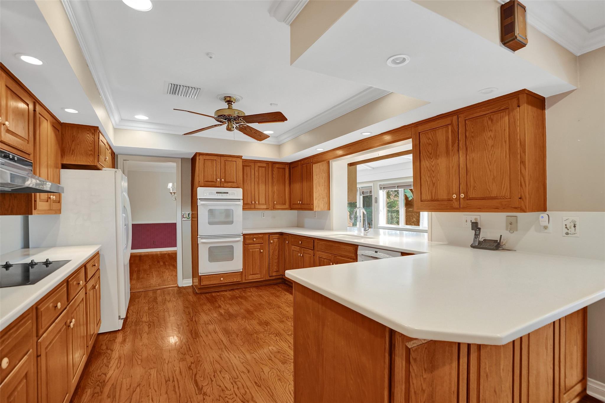 CORAL RIDGE COUNTRY CLUB - Residential