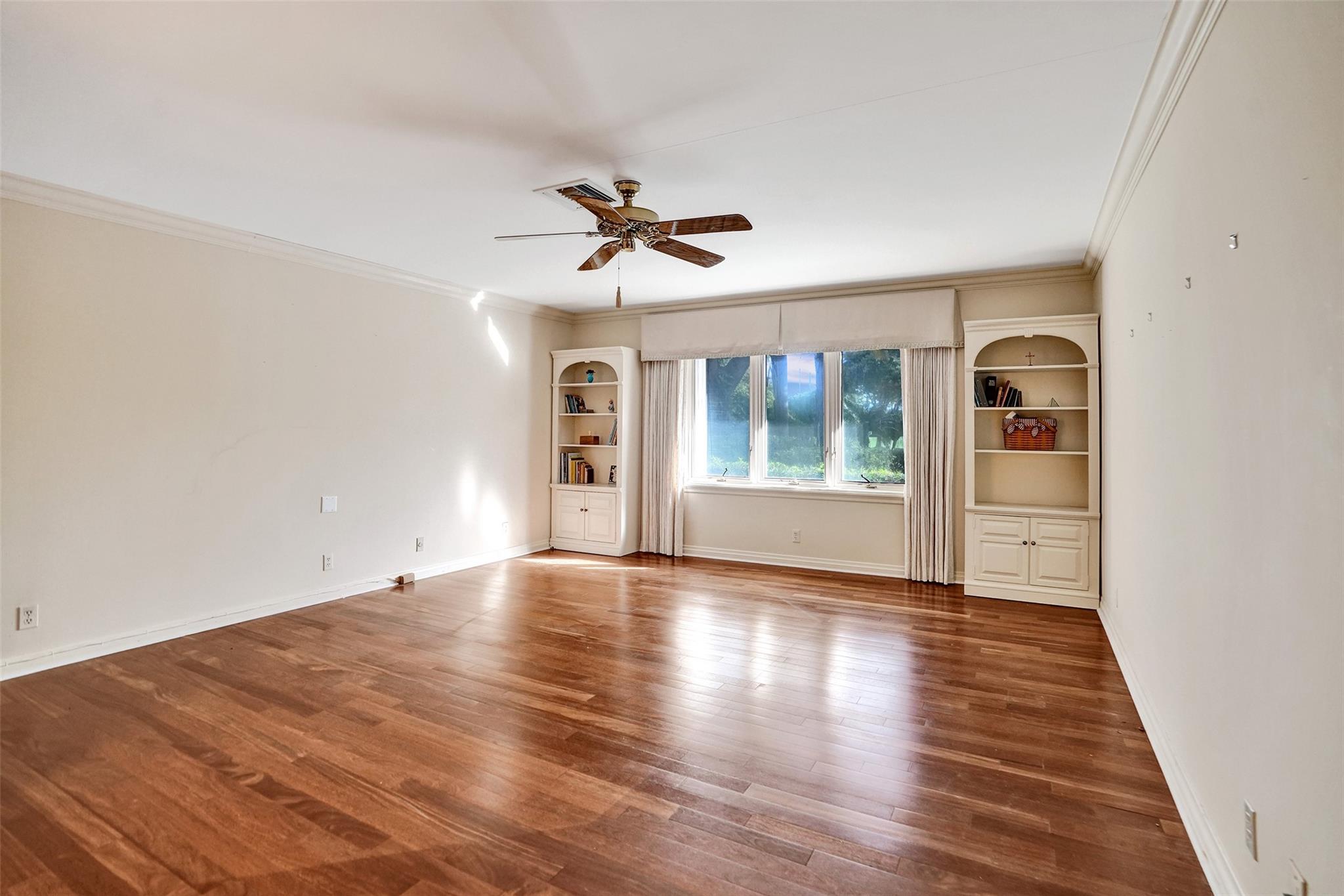 CORAL RIDGE COUNTRY CLUB - Residential