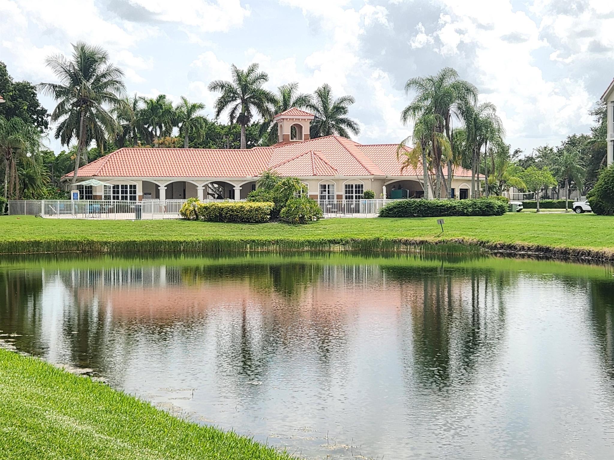 SAN MICHELE CONDOMINIUM - Residential